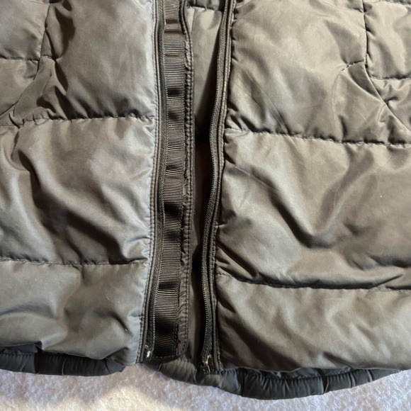 Lululemon Down Puffer Hooded Jacket Women's Gray Full Zip Lightweight M *Flaw - Picture 4 of 9